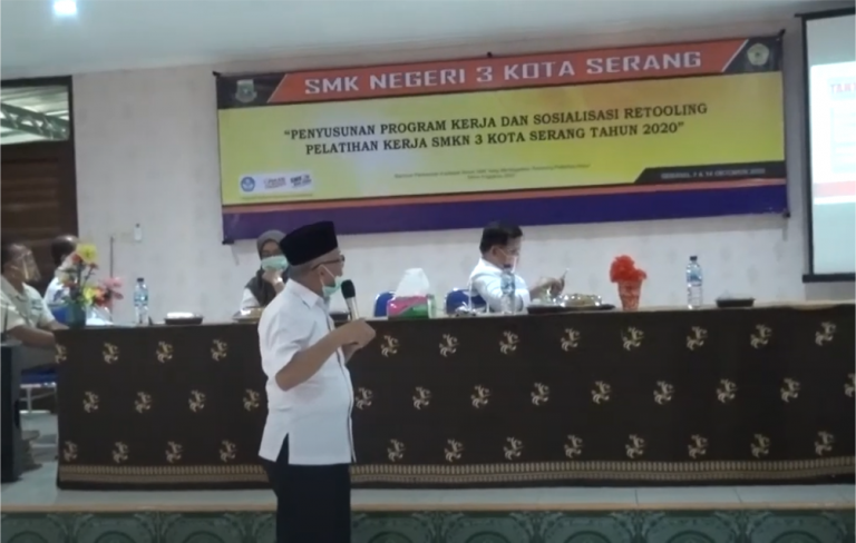 Read more about the article Retooling Pelatihan Kerja Alumni SMKN 3 Kota Serang